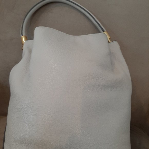 Marc Jacobs Handbag - Picture 4 of 16